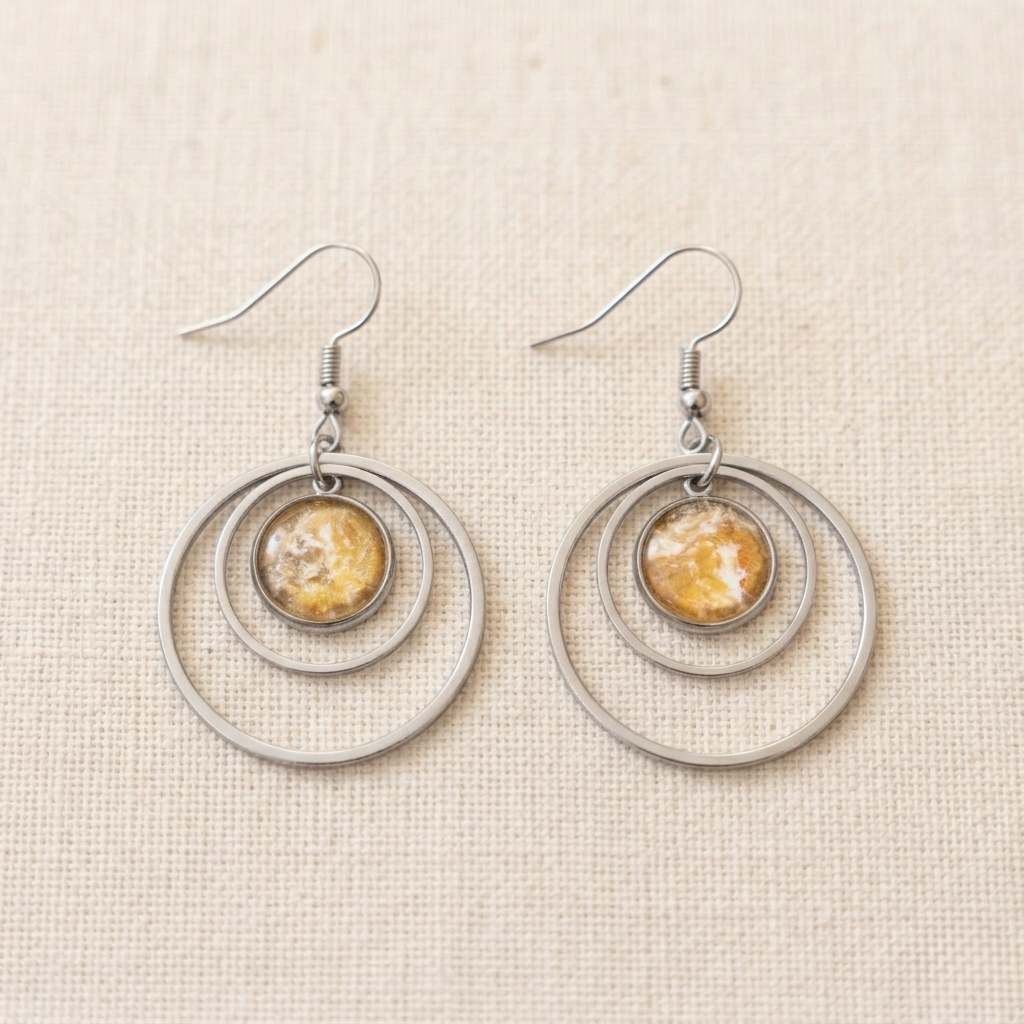 Oorbellen Puck | rvs design met dubbele ringen, bruin, oker, wit