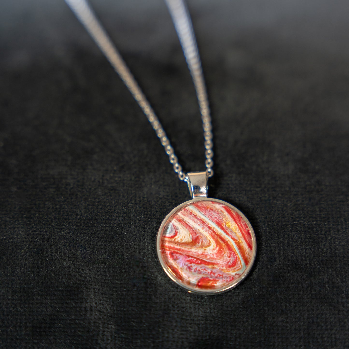 Necklace with cabochon