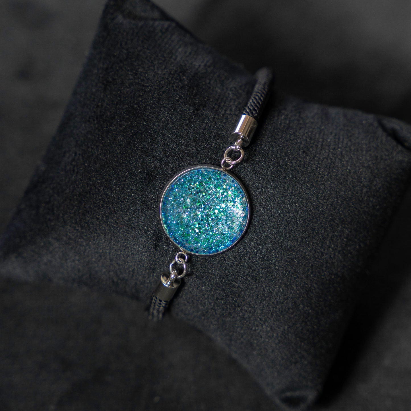 Bracelet in P+ color