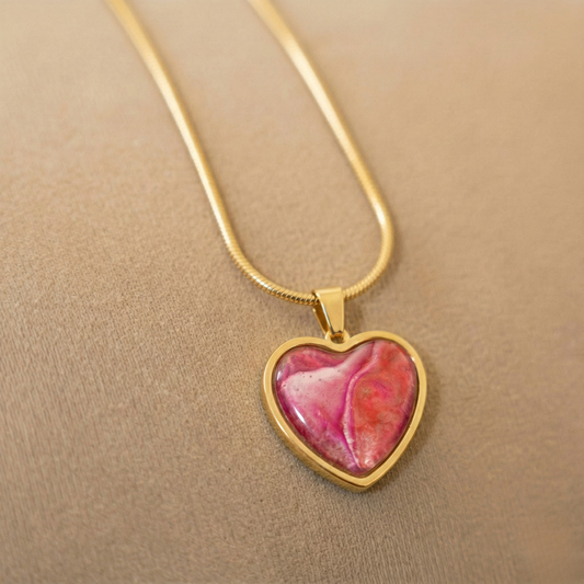 Ketting Juuls | rvs design hart met kleurenprint, roze, wit