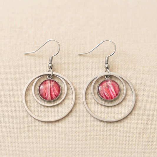 Oorbellen Puck | rvs design met dubbele ringen, roze, rood, wit